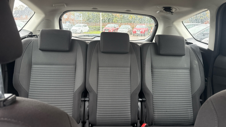 Ford C-MAX 1.5 TDCi Titanium 5dr Diesel Estate